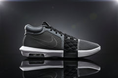 Nike LeBron Witness Size 9 Men's
